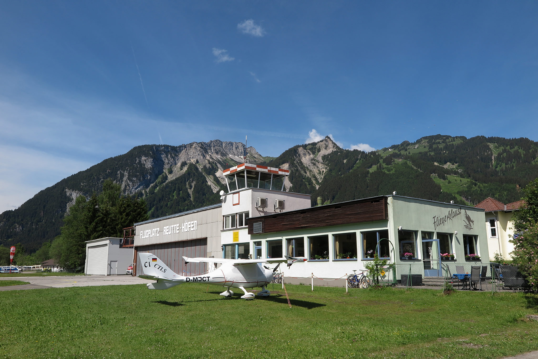 Höfen, Reutte (Photo license: CC BY-NC 2.0)